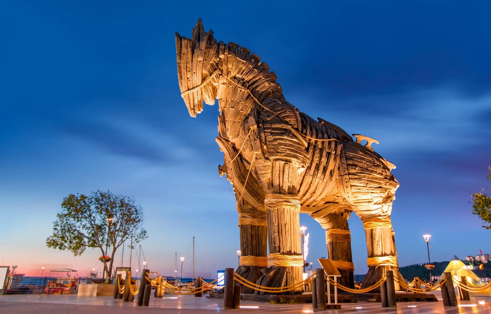 2 Days 1 Night Gallipoli & Troy Tour from Istanbul