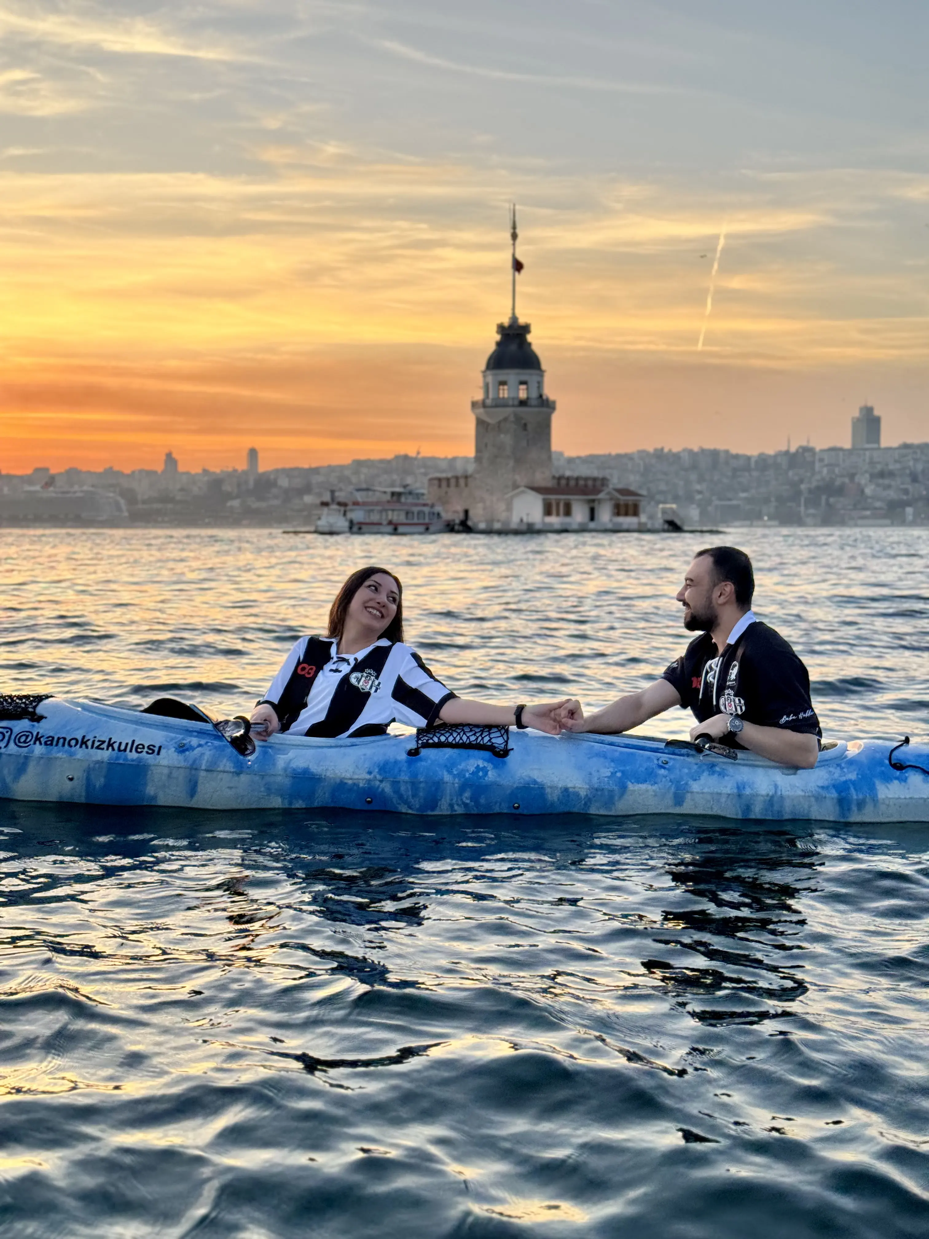 Maiden's Tower Canoe Tour Istanbul from the Waters preview 4